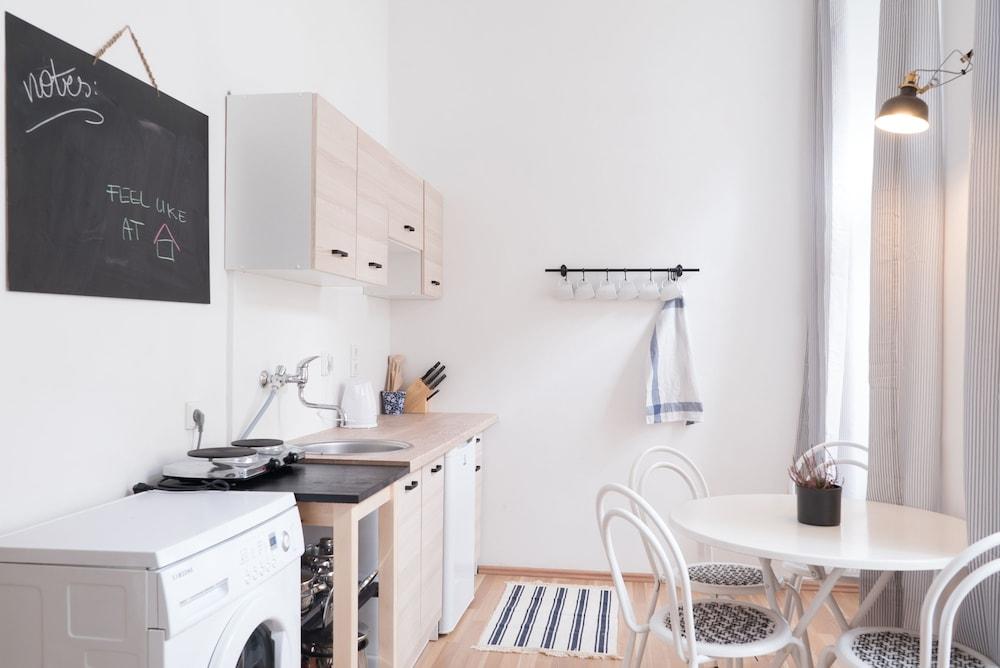 Charming Apartment Prague