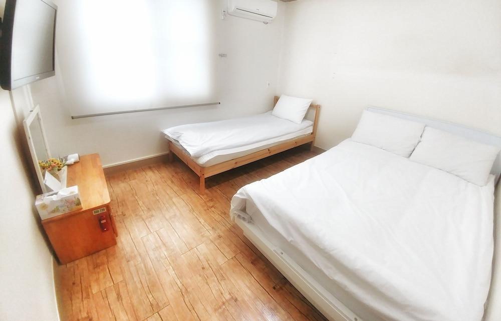 Jeju Masil Guesthouse-Hostel