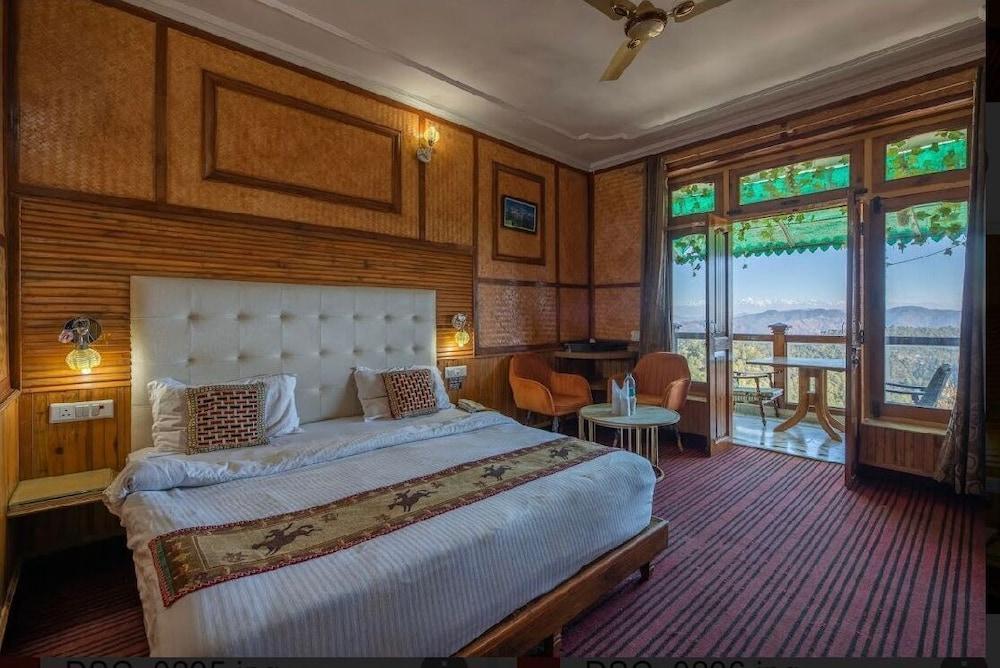 Hotel Robinsson Palace