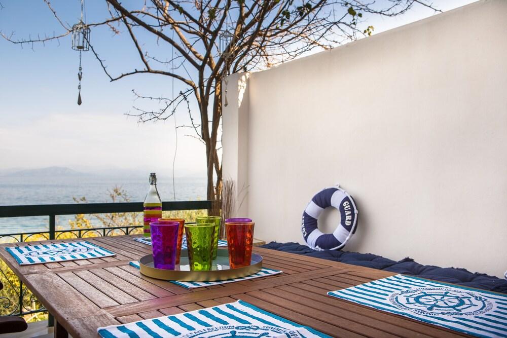 Ionian Boutique by Checkin