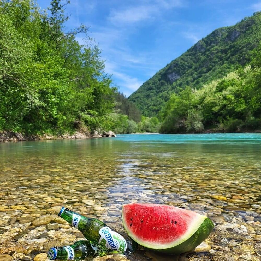 Big mama's Apartments