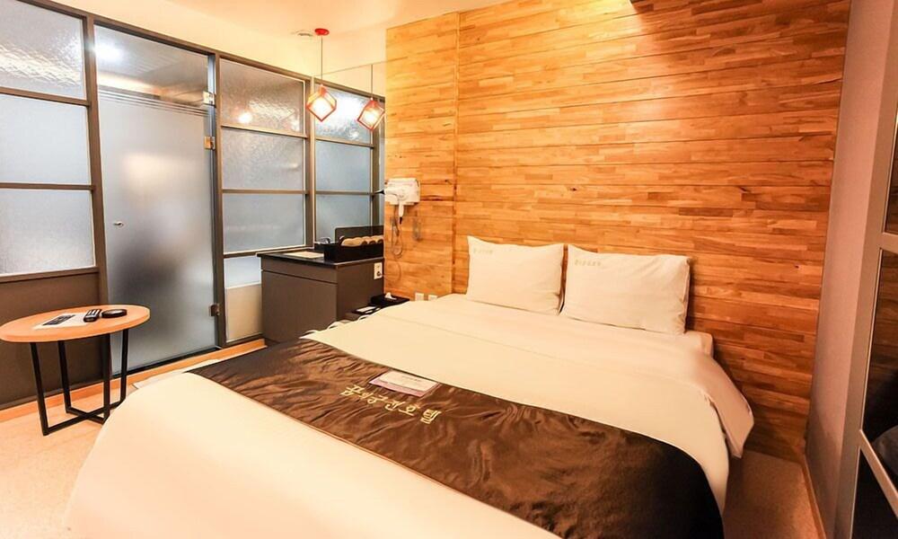 Jakjeon Dream Palace