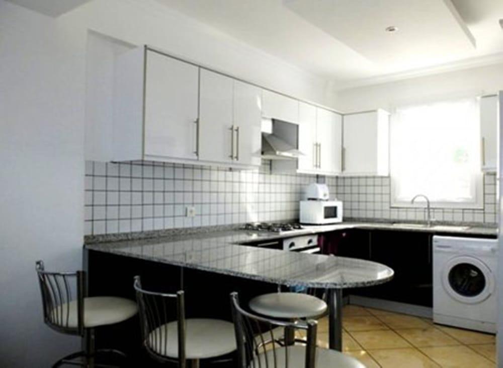 Olympia Apart 6 by Villa Buketi