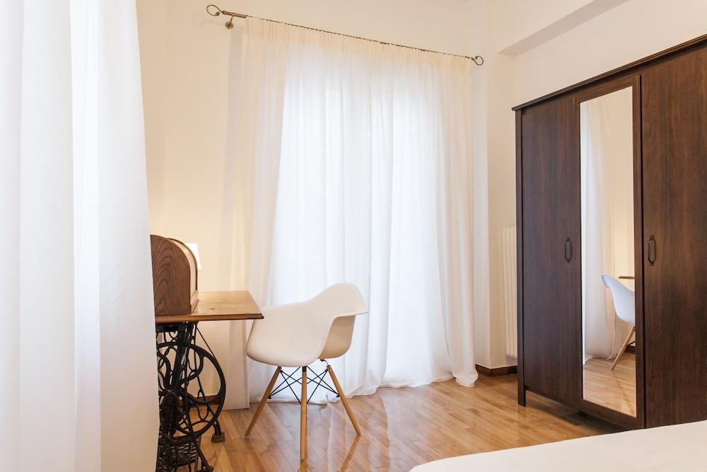 Classy Central Apartment near Acropolis