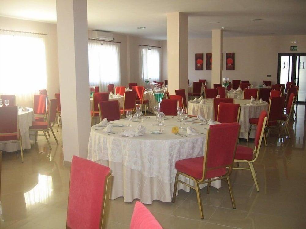 Hostal Restaurante Luciano