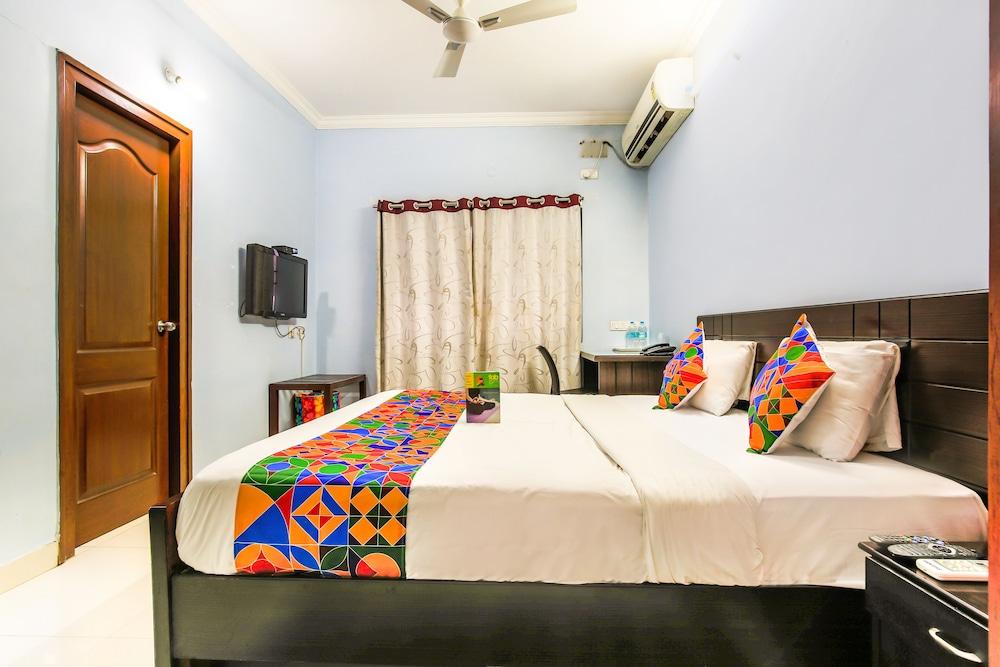 FabHotel Yesmark Gachibowli