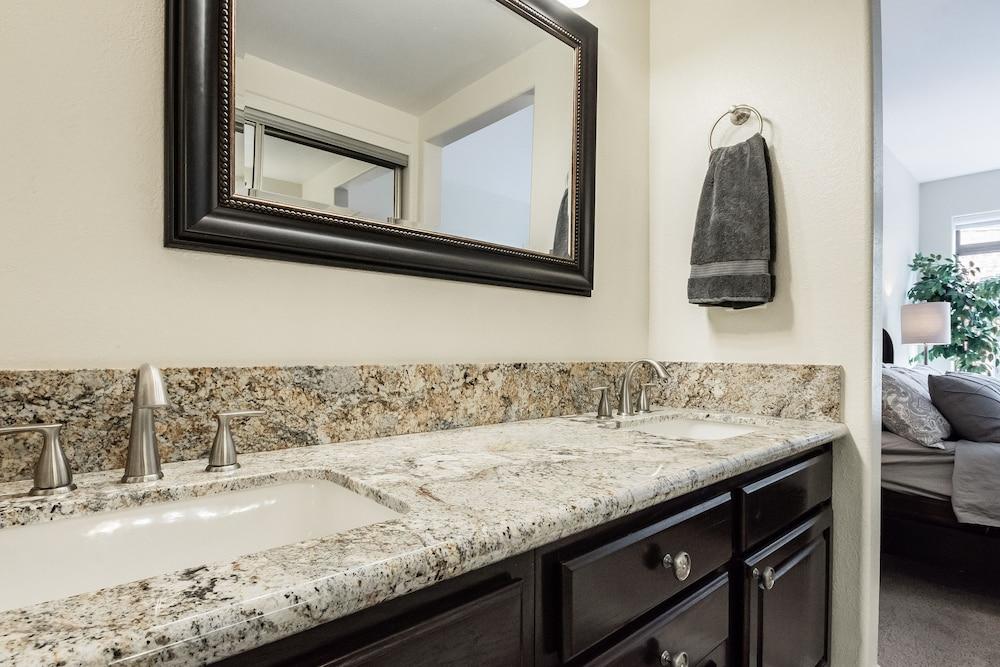 Silver Bear #37 - 2 Br Condo