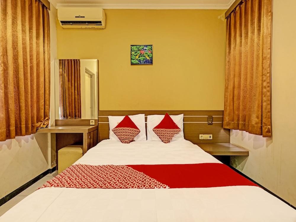 Super OYO 389 Sky Guesthouse