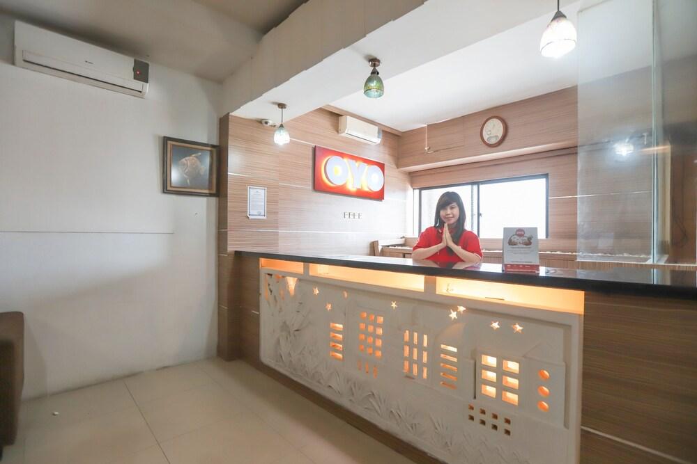 OYO 467 Penthouse Hotel