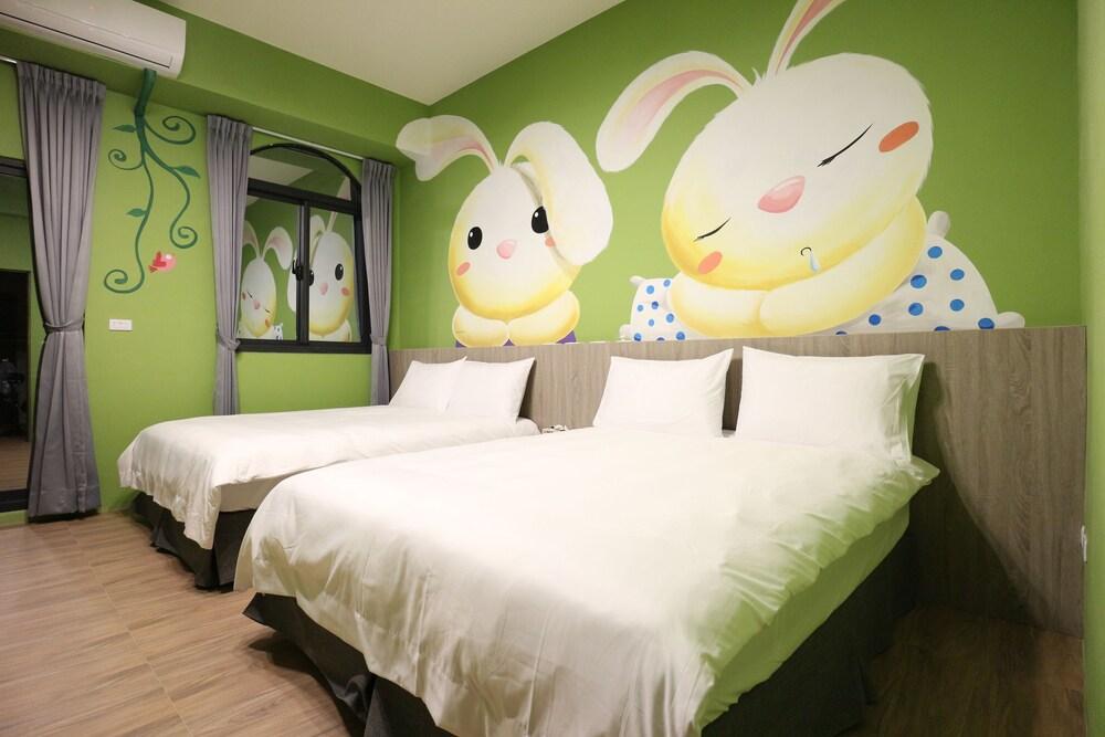 Mushroom Castle Guesthouse