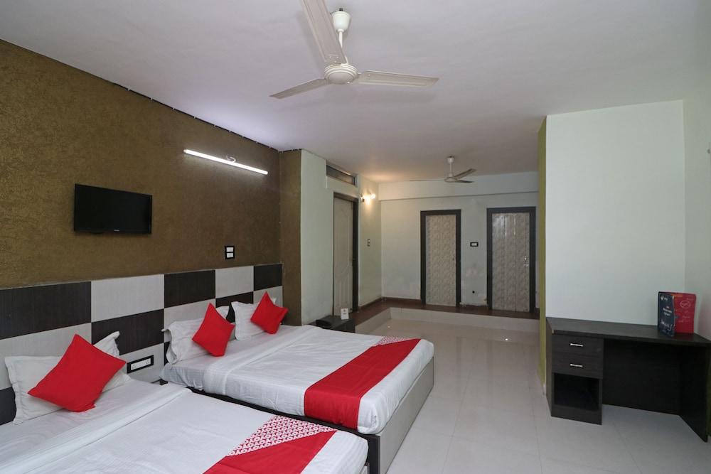 OYO 4817 Hotel Hill Heights