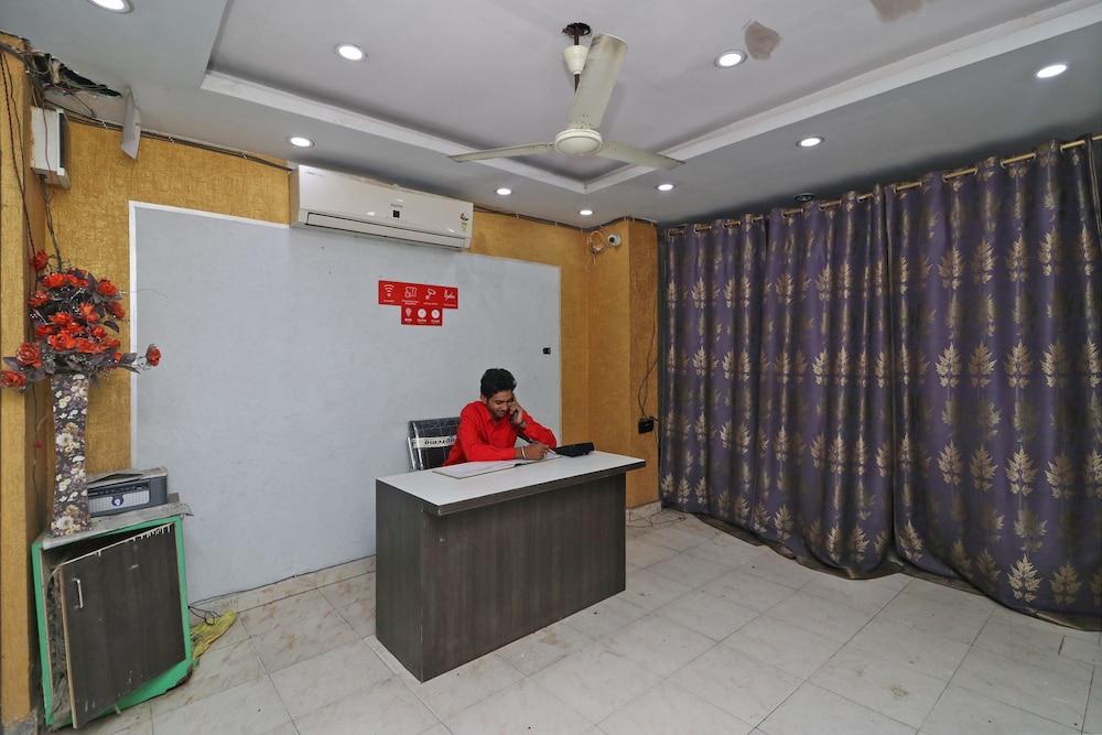 OYO 4817 Hotel Hill Heights