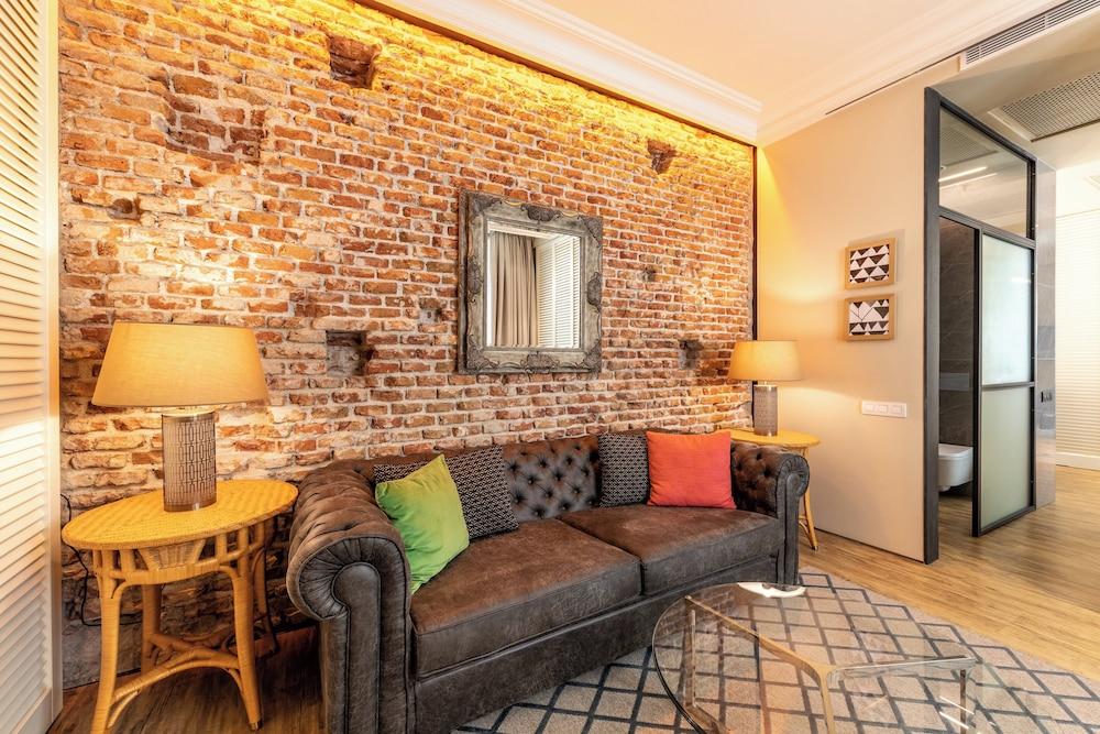 Pestana Collection Plaza Mayor