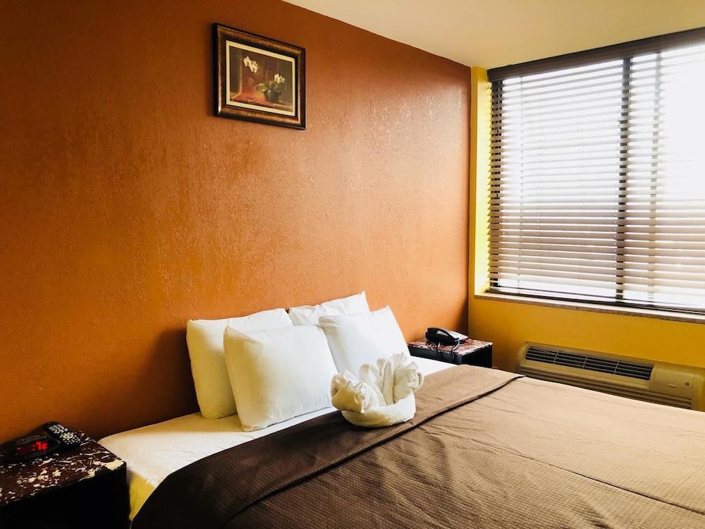 The Vue Hotel Express