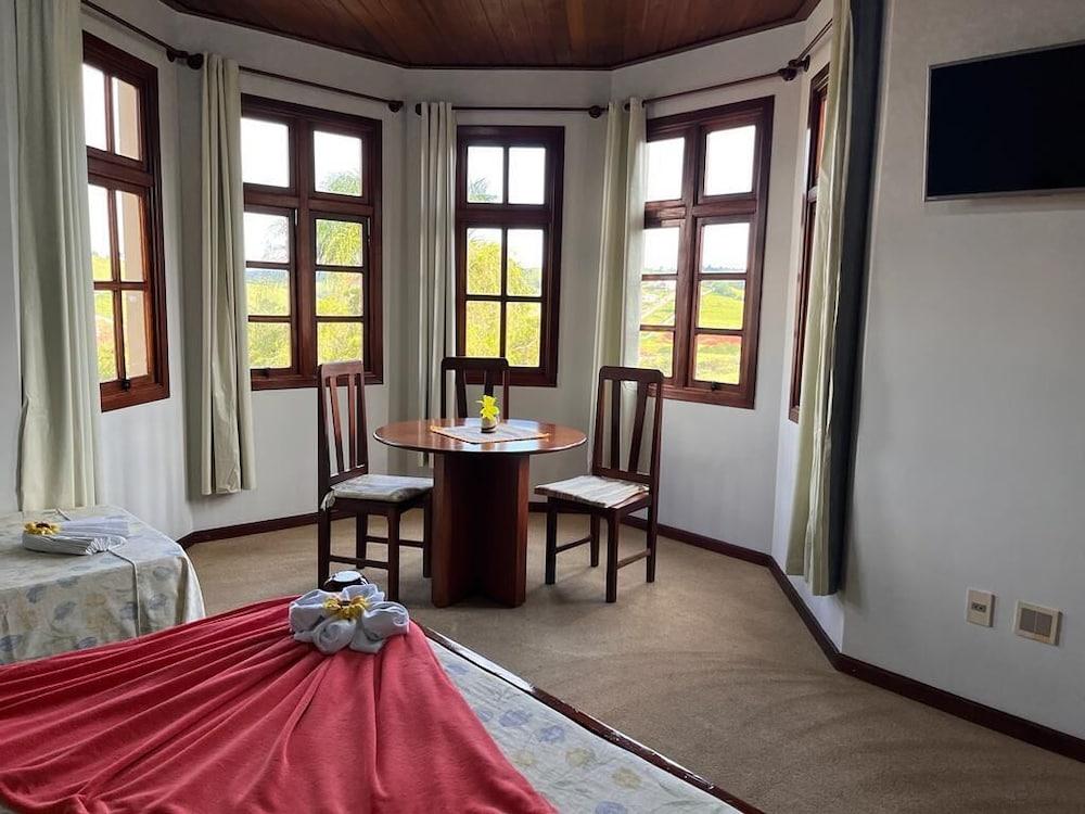 Chateau Palace Hotel