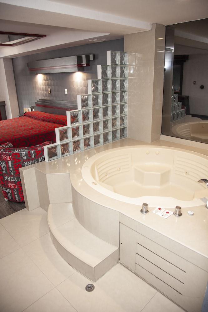 Hotel La Rosa - Adults Only