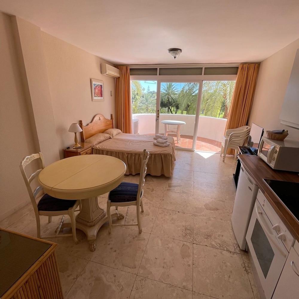 Apartamentos Coronado