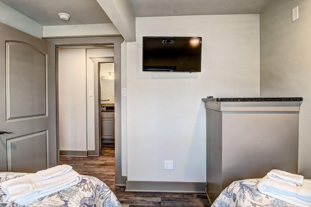 Flat's B - 3 Br Cottage