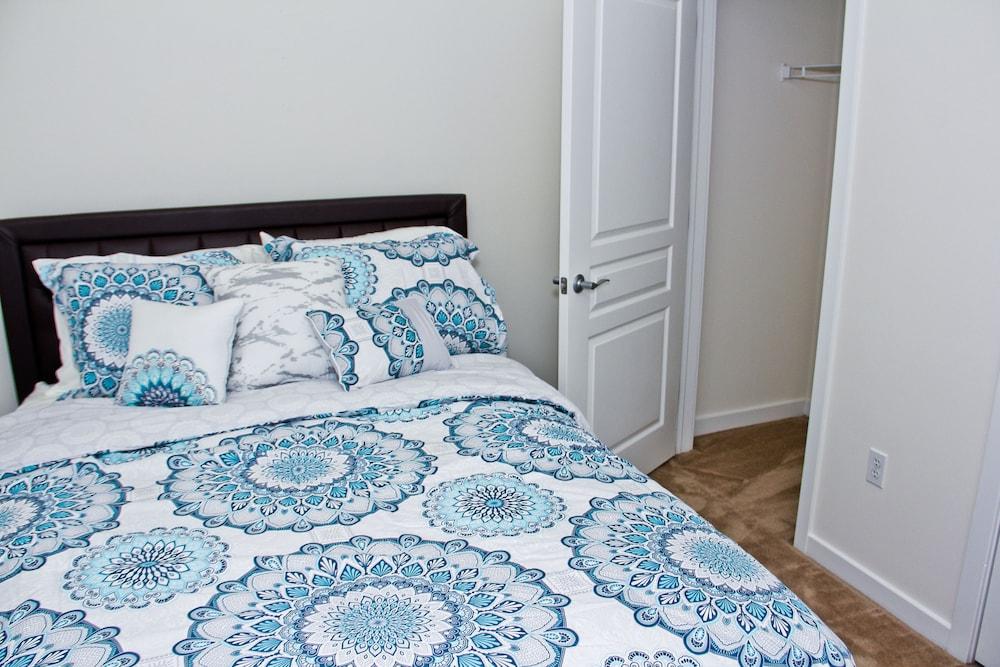 Gracen Island Townhouse