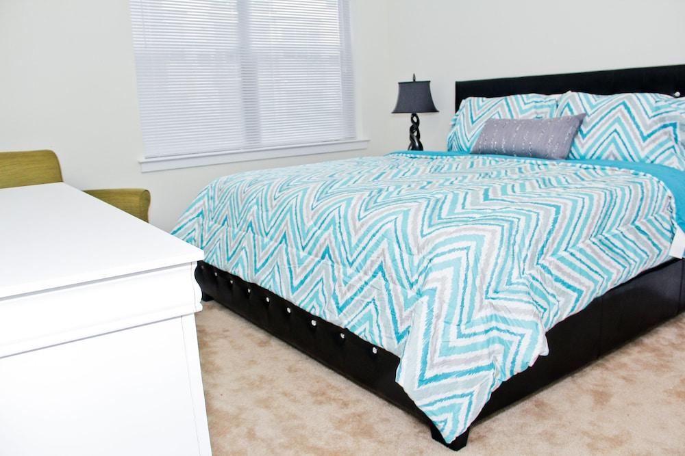 Gracen Island Townhouse