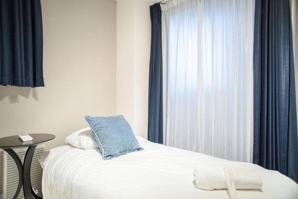 Naniwa Tsutenkaku Hotel