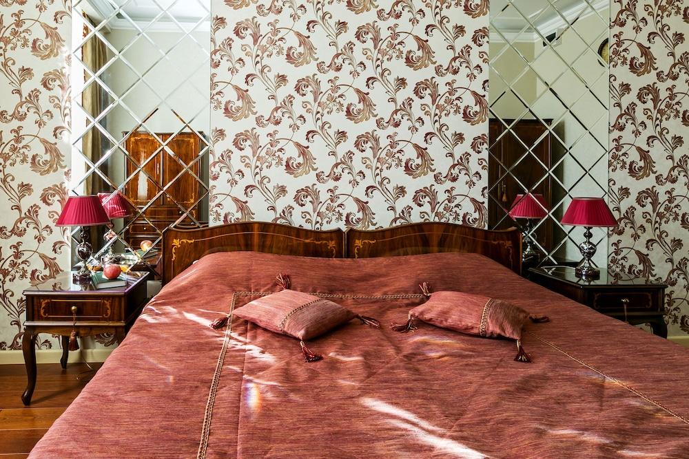 GM Apartment Kamergerskiy 2-43