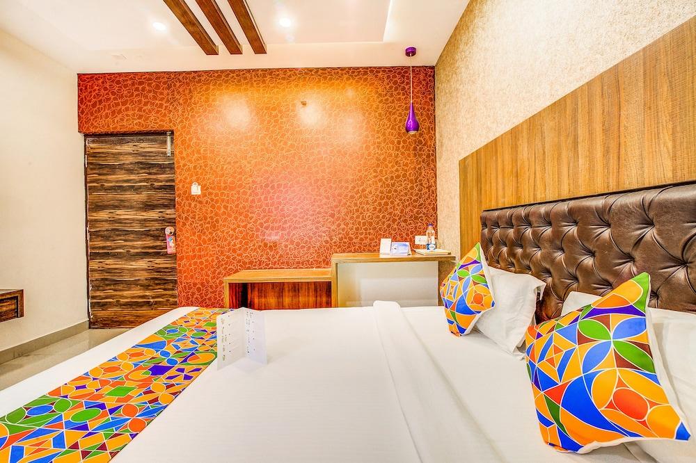 FabHotel Mayuri Residency