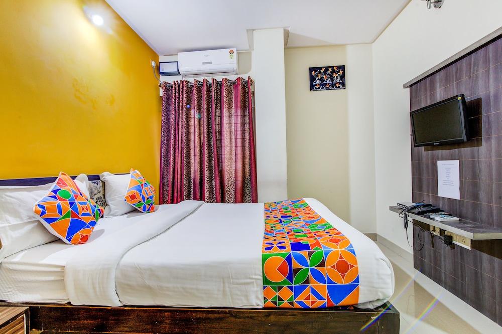 FabHotel Athithi Residency