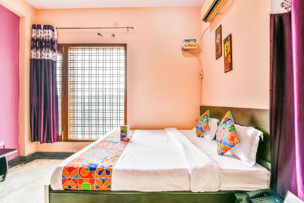 FabHotel Casa Meera Boutique