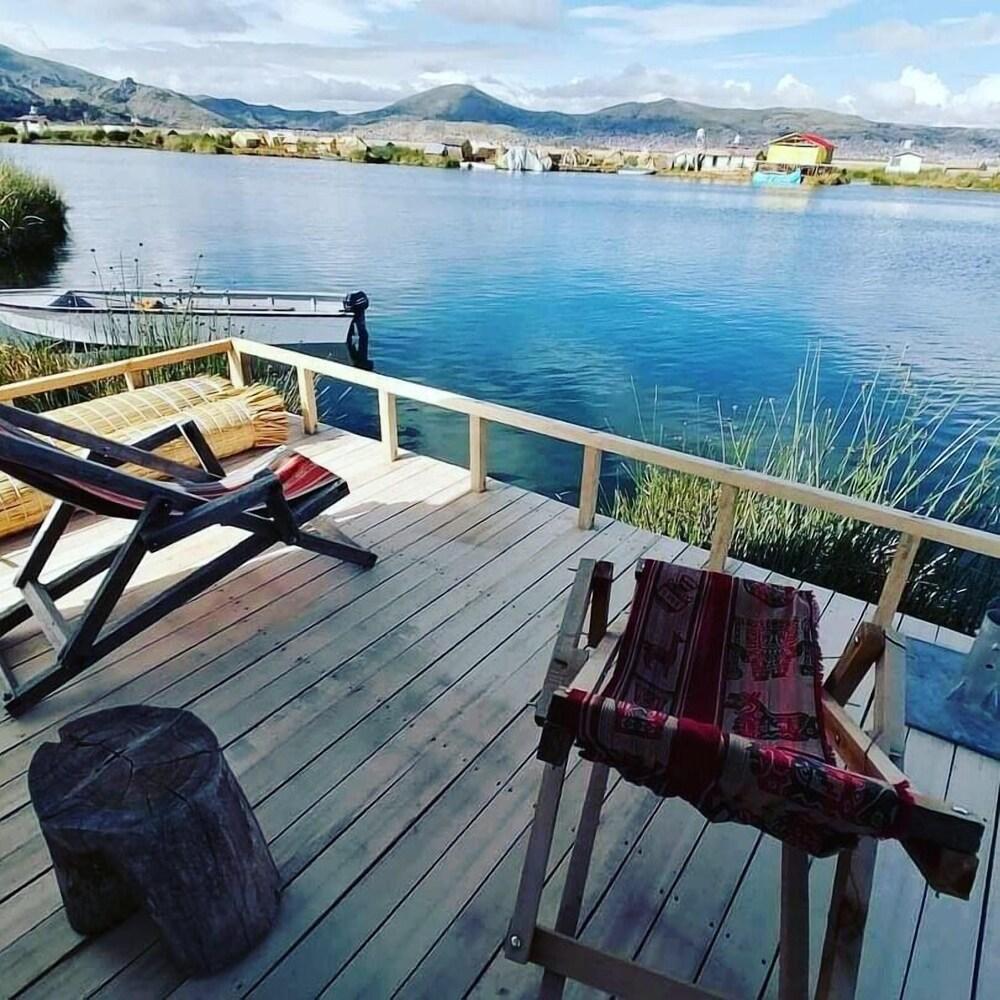 Uros Titicaca khantaniwa Lodge