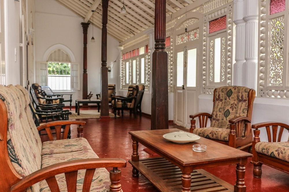 Villa Rosa Blanca - White Rose