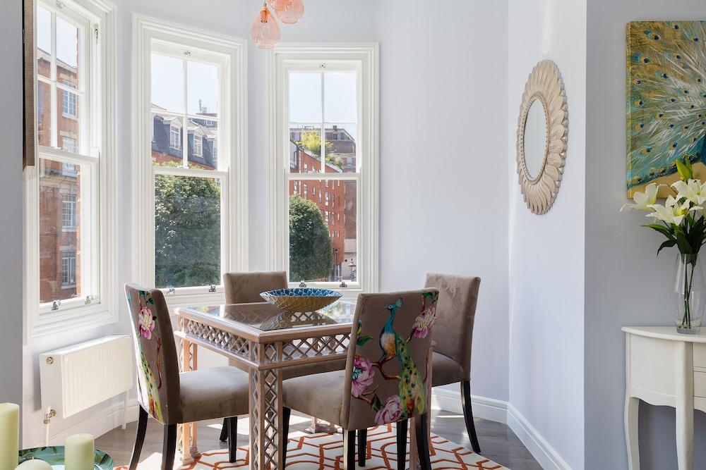 Molyneux Street Apartments