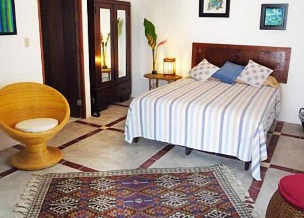 Togo Bed And Breakfast