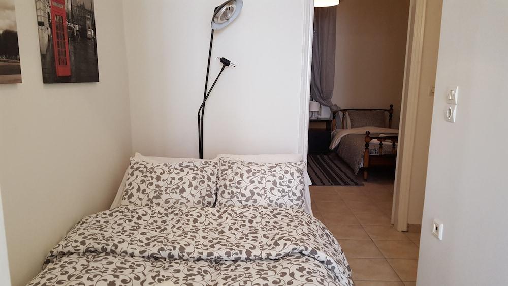 Patras Centre Apartment