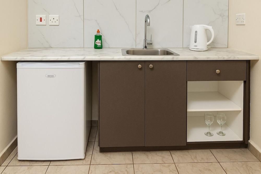 Summer's Hotel Apartments