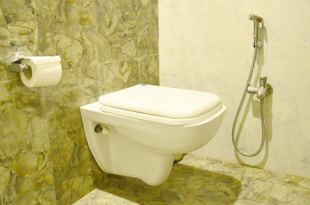 Hotel Neelam Paradise