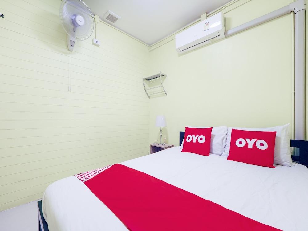 OYO 692 Nakara Ayutthaya