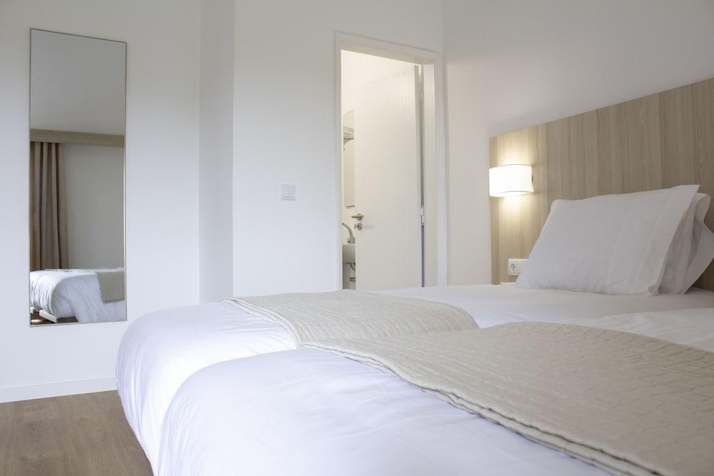 HMB Fermentelos Hotels