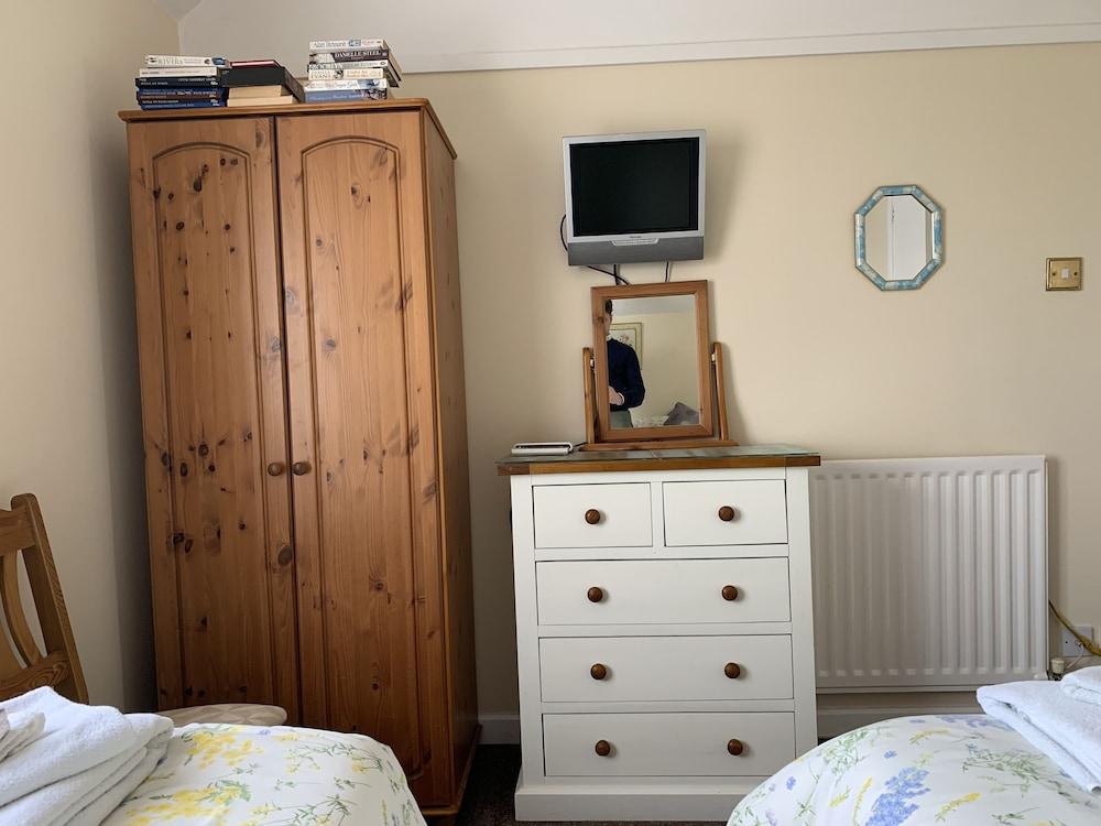 Rosevale Bed & Breakfast