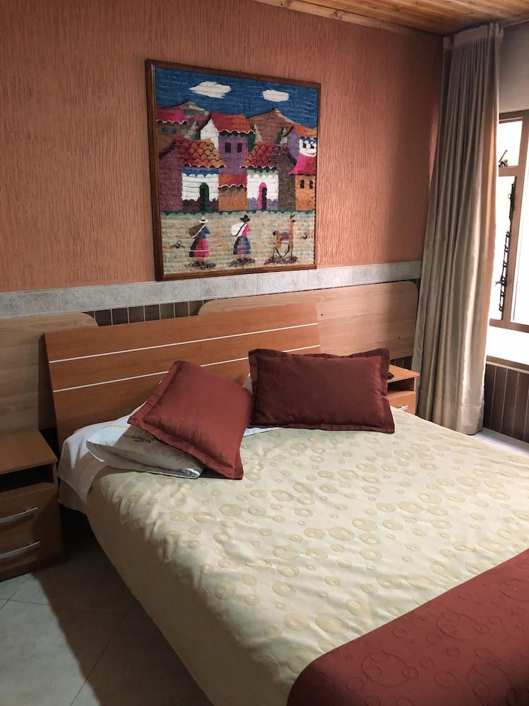 Suites Ejecutivas 57 Inn