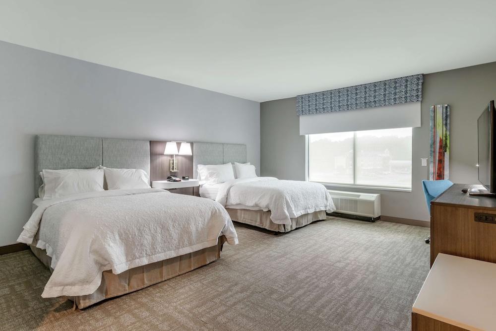 Hampton Inn Camden