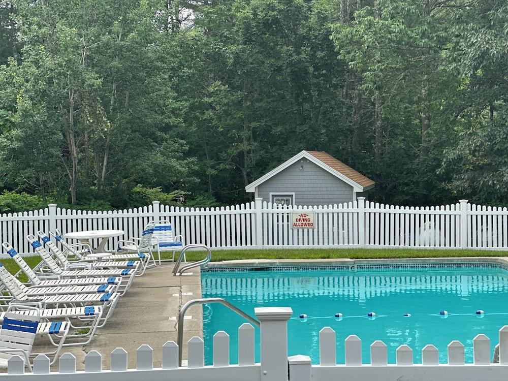 Cod Cove Inn, BW Signature Collection