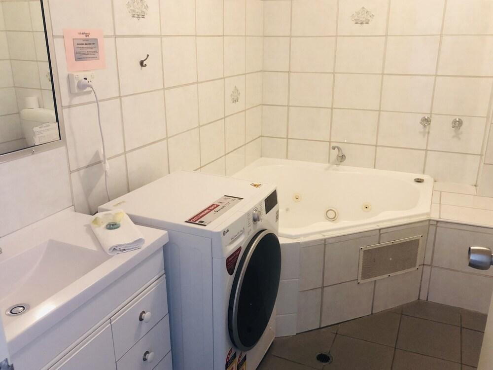 West Beach Lagoon 114 – Great Ocean Views