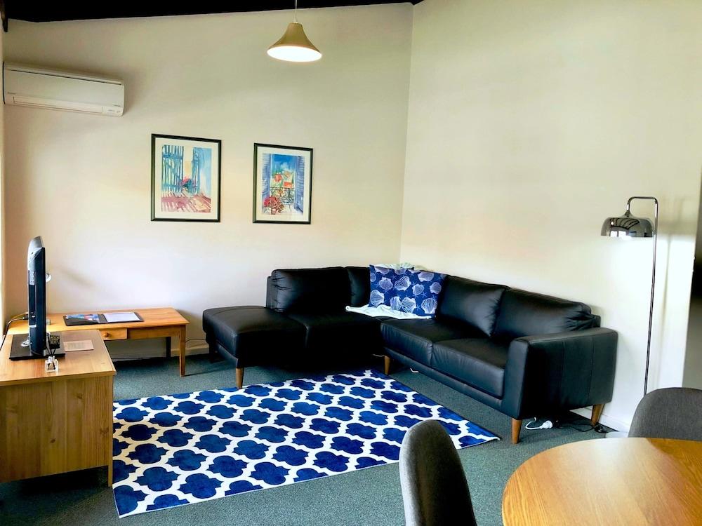 West Beach Lagoon 216 - Quiet & Relaxing.