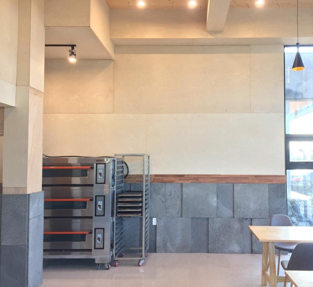 Millennium Bijarim Pension