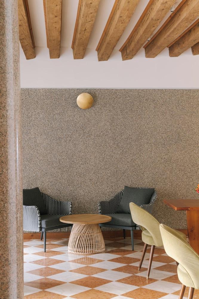 IH Hotels Venezia Salute Palace