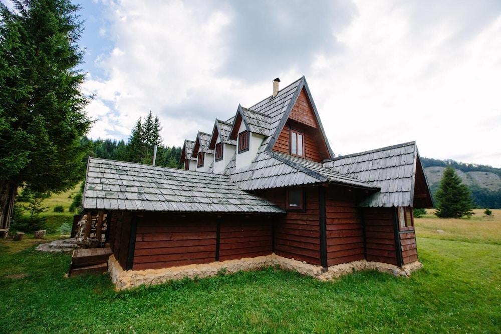 Green Mountain House Zelengora