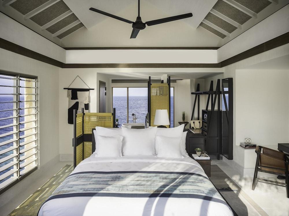 InterContinental Maldives Maamunagau Resort by IHG