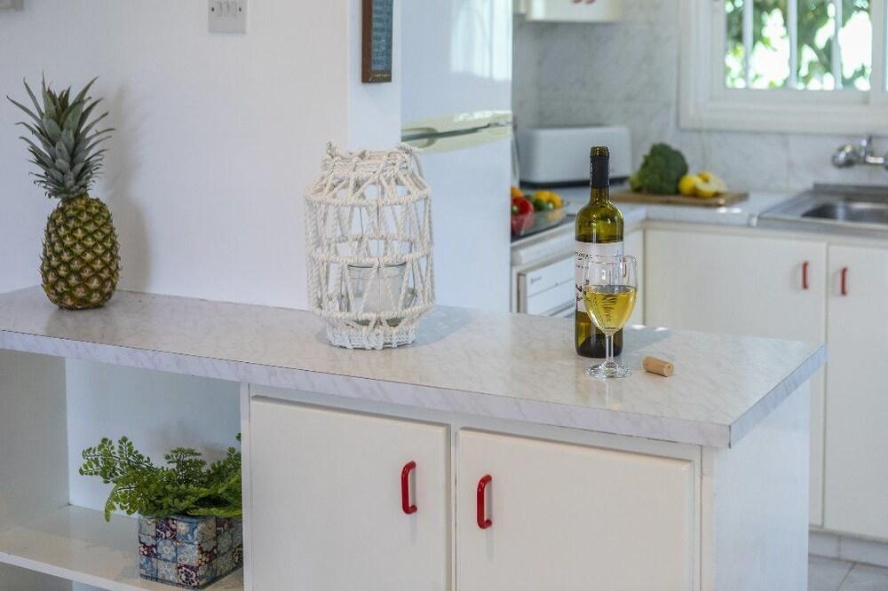 Protaras Lemon Tree Villa