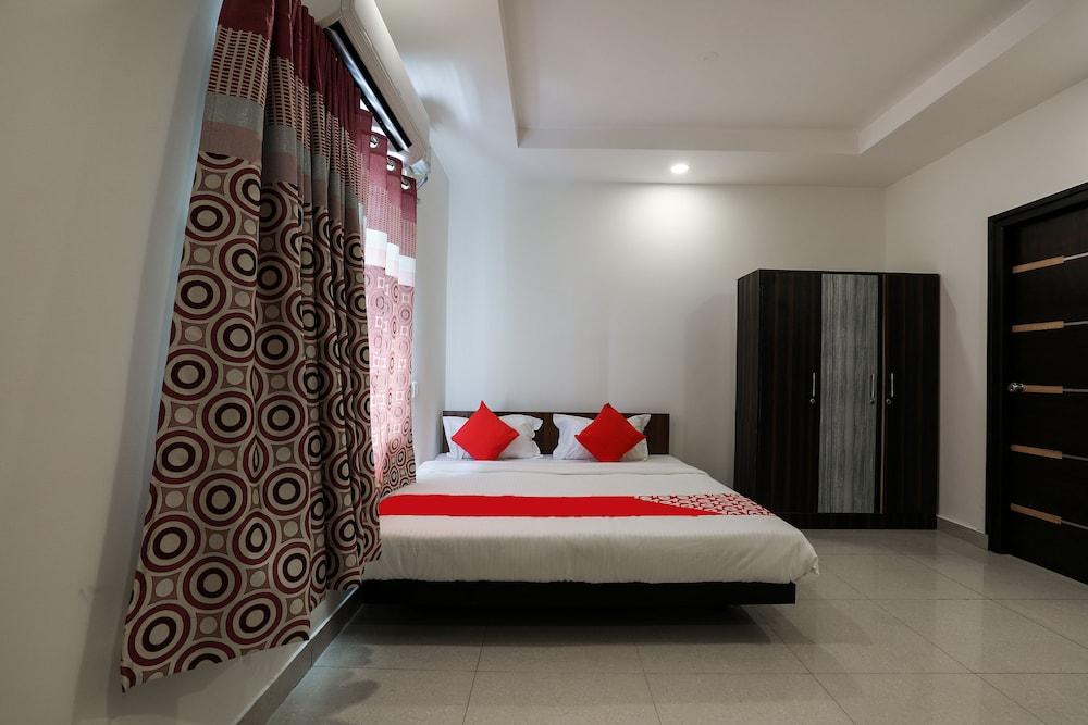 OYO 28765 Green Stone